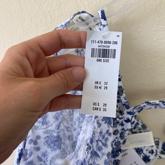 NWT Abercrombie & Fitch Bikini Top and Sarong - Picture 9 of 11